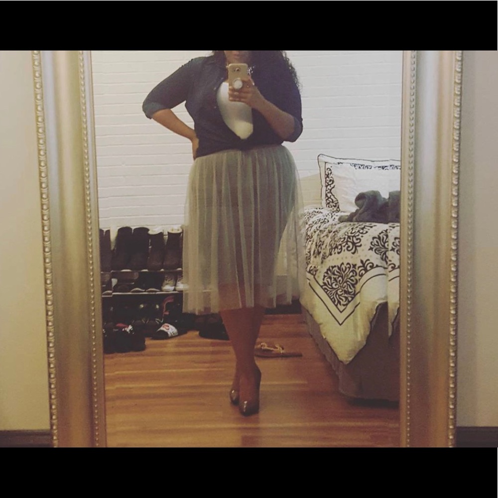 Grey & white tutu skirt